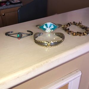 Bracelet bundle natural stone, vintage Zuni native american turquoise and coral